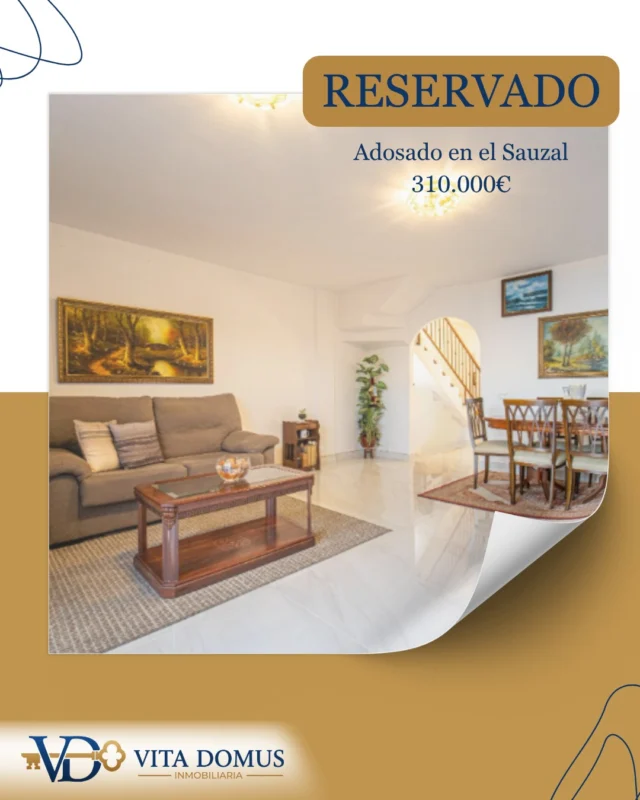 🎉 ¡A UN PASO DE ABRIR LA PRÓXIMA PUERTA! 🏡

Este precioso adosado en El Sauzal ya está reservado y a un paso de tener nuevos propietarios.

✨ Operación en marcha gracias al trabajo en equipo de nuestros agentes María Jesús y Antonio, quienes están acompañando a ambas partes en cada detalle del proceso con profesionalidad y cercanía.

📍 Ubicación privilegiada en una de las zonas más demandadas del norte de Tenerife, donde la tranquilidad y la calidad de vida se unen.

En Vita Domus nos involucramos en cada paso: desde la primera visita hasta el cierre definitivo, porque sabemos que cada operación representa un proyecto de vida importante.

🔑 Pronto será una realidad para esta familia que confió en nosotros para dar este gran paso.

¿Buscas tu próximo hogar o quieres vender tu propiedad? Nuestro equipo está listo para acompañarte desde el primer momento hasta la entrega de llaves.

#Reservado #ElSauzal #AdosadoEnVenta #VitaDomus #InmobiliariaTenerife #OperaciónEnMarcha #TenerifeNorte #ÉxitoInmobiliario #EquipoVitaDomus #CompraVenta #PropiedadReservada #AcompañamientoTotal